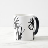 Mug Magique Orchidée Blanc : Abstrait blanc et noir (Devant droit)