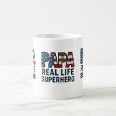 Mug Magique PAPA Real Life Superhero (Centre)