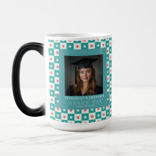 Mug Magique Pharmacien certifié à motif carré gras