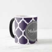Mug Magique Quatrefoil violet et gris monogramme (Devant gauche)