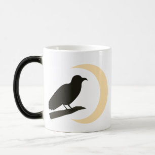 Mug Magique Raven on branch watching the moon