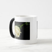 Mug Magique Rose de crème (Devant gauche)