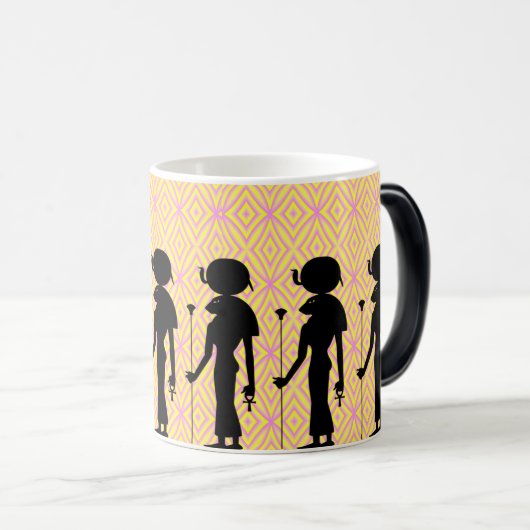 Mug Magique Sekhmet : La déesse égyptienne Silhouette & Symbol (Devant droit)