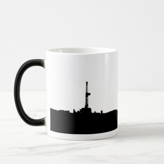Mug Magique Silhouette de plate-forme de forage (Gauche)