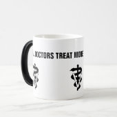 Mug Magique symbole vétérinaire (Devant gauche)