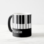 Mug Magique Touches musicales de piano| Ajouter votre nom (Devant gauche)