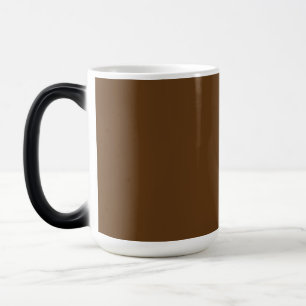 Mug Magique un arrière - plan marron avec une bordure blanche_