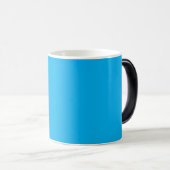 Mug Magique Un fond bleu clair uni (Devant droit)
