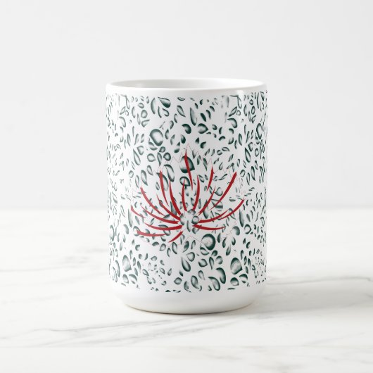 Mug Magique une fleur rouge sur un arrière - plan noir (Centre)