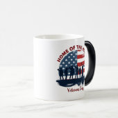 Mug Magique Veterans Day Patriotic Tee (Devant droit)