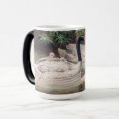 Mug Magique Vintage Wild Black-Necked Swan  (Devant gauche)