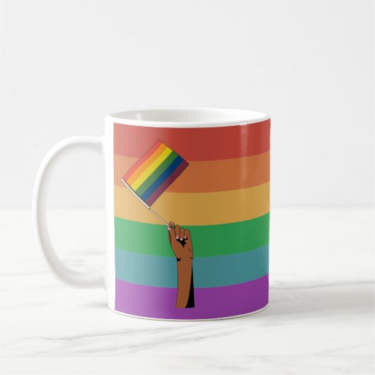 Mug Main tenant un drapeau de la fierté (Gauche)