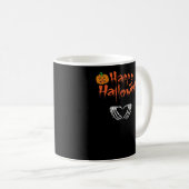 Mug Mains éffrayantes de squelette. Joyeux Halloween. (Devant droit)
