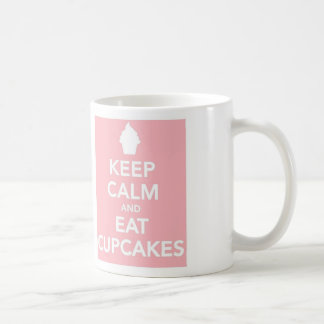 Mug Maintenez calme et mangez les petits gâteaux