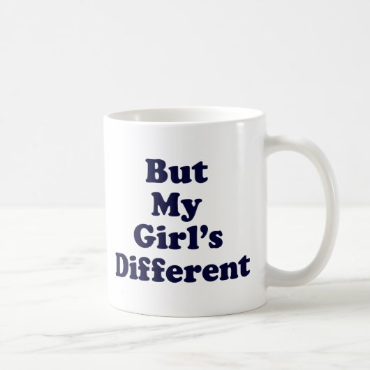 Mug Mais ma copine est différente (Droite)