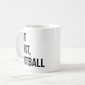 Mug Mais Premièrement, Le Football (Devant gauche)
