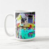 Mug Maison abandonnée avec Graffiti coloré (Gauche)