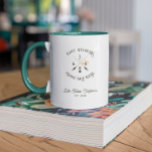 Mug Maison Family Lake Monogramme<br><div class="desc">Élevez votre routine de café du matin avec ce charmant Monogram Mug Family Lake House. Parfait pour des matinées douillettes au bord du lac ou pour apporter une touche de nature dans votre vie quotidienne, cette tasse présente un design monogramme personnalisé qui capture l'essence d'une retraite familiale sereine. Conçu avec...</div>