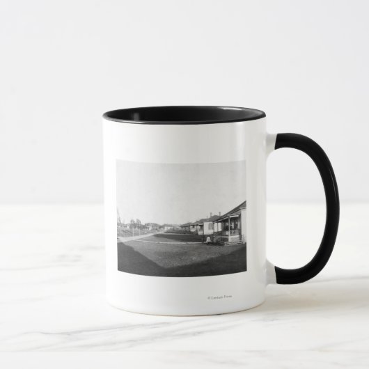 Mug Maisons militaires dans la zone résidentielle de F (Droite)