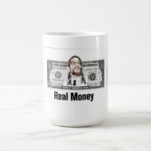 Mug Malcolm (Centre)