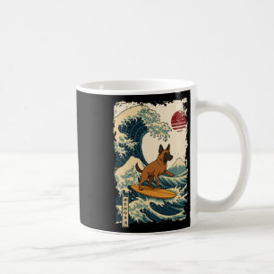 Mug Malinois belge surfant sur la vague japonaise de K