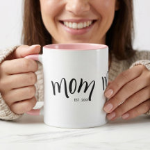 Maman a établi une année personnalisée élégante