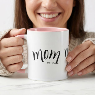 Mug Maman a établi une année personnalisée élégante et