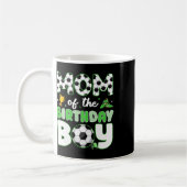 Mug Maman du garçon d'anniversaire Anniversaire de soc (Gauche)