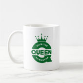 Mug Maman La Reine Vert Typographie Créative (Gauche)
