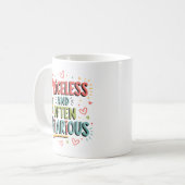 Mug Maman mémé inestimable et souvent hilarant (Devant gauche)