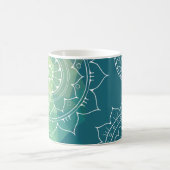 Mug Mandala bleu vert jaune boho (Centre)