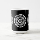 Mug Mandala Floral Noir Et Blanc (Centre)