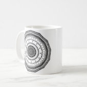 Mug Mandala noir et blanc avec le yang de yin (Devant gauche)
