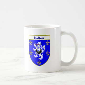 Mug Manteau de Dalton des bras/de crête de famille