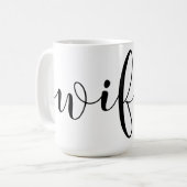 Mug Manuscrit manuscrit enveloppant de "Wifey" (Devant gauche)