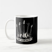 Mug Many Guitars One Wife Funny Musician Guitarist Hum (Gauche)