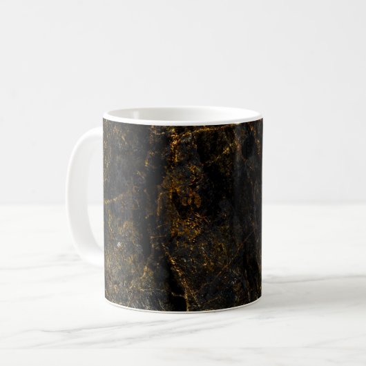 Mug Marbre noir, veines dorées, texture. (Devant gauche)