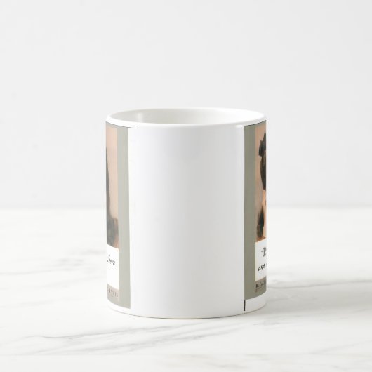 Mug Margie Stewart (Centre)