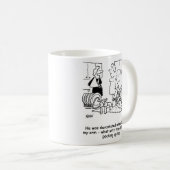 Mug Mari lave la vaisselle (Devant droit)