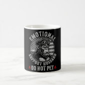 Mug Mari support émotionnel ne caresse pas le singe dr (Centre)