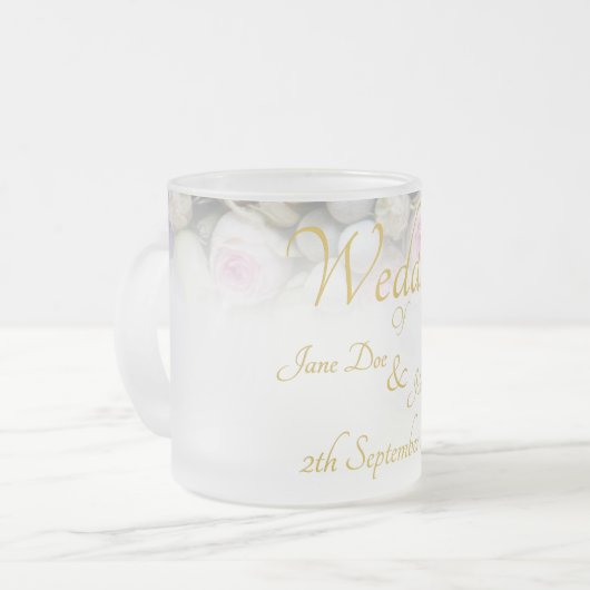 Mug mariage - Mariée avec bouquet mariage coloré (Devant gauche)