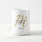 Mug Mariage monogramme simple, élégant (Centre)