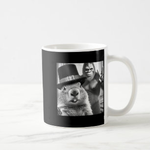 Mug Marmotte prenant un selfie avec Bigfoot drôle de m