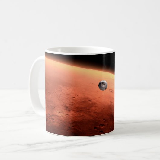 Mug Mars Science Laboratory approchant Mars. (Devant gauche)