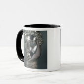Mug Masque argenté, romain, ?ère moitié de l'ANNONCE (Devant gauche)