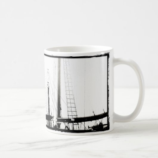 Mug Mats de navires Abstraits dans le Maine Noir et Bl (Droite)