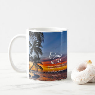 Mug Matthieu 11:28 Bible Verse Palmiers Coucher de sol