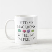 Mug Me nourrir de macarons (Gauche)