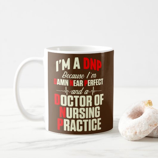 Mug Médecin de la médecine infirmière du PND près de l (Avec donut)