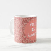 Mug Meilleur Babysitter Red Damask Patte (Devant gauche)